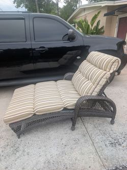 Double chaise lounge