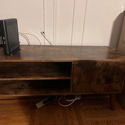 Modern Minimalist Wooden TV Stand 