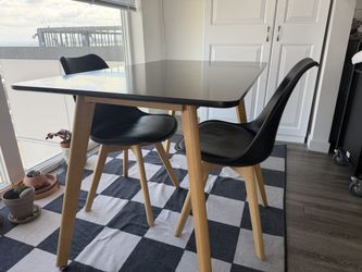 MCM style table and 2 chairs