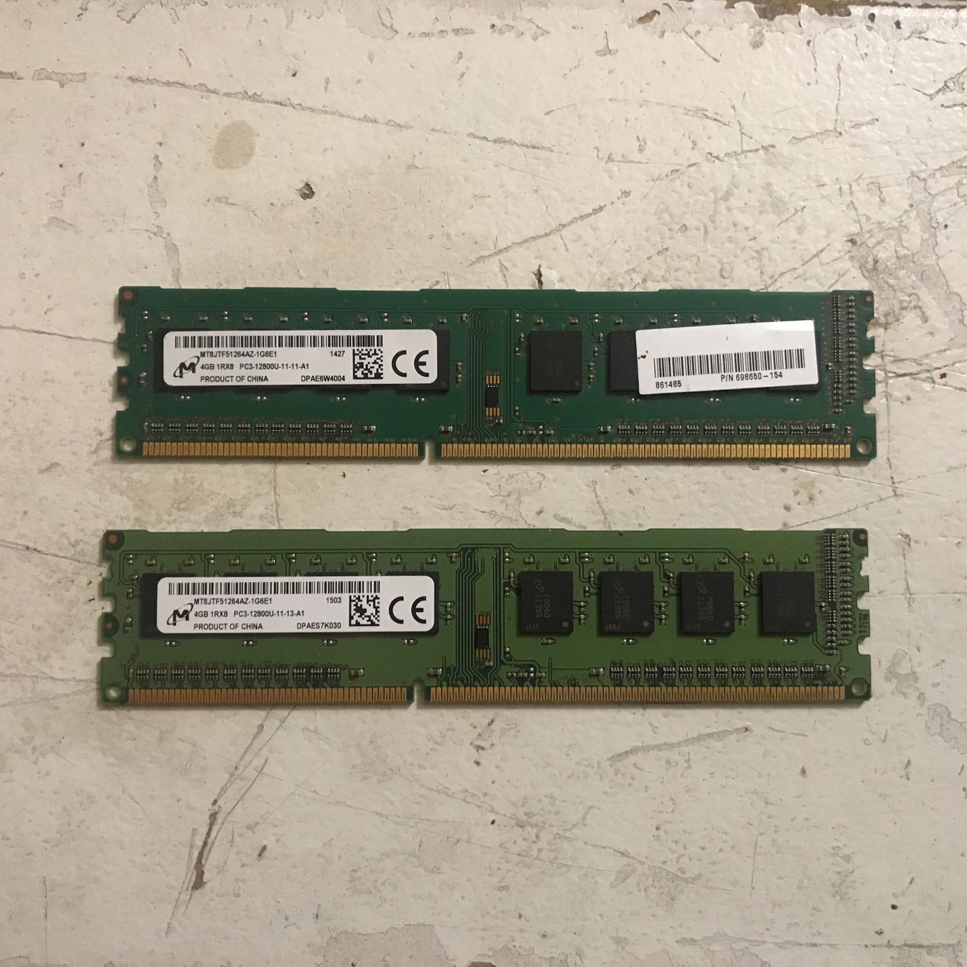 Two 4 gigabyte Of Ram Stick