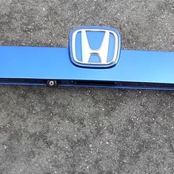 2016 2017 2018 2019 2020 HONDA CIVIC TRUNK LID GARNISH MOLDING