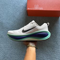 Nike Vomero Plus White Bright Concord Hyper Turquoise