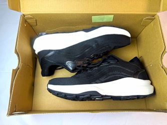 Khombu Patan Women’s Lace Up Low Top Sneakers Black/White Breathable [COPY]