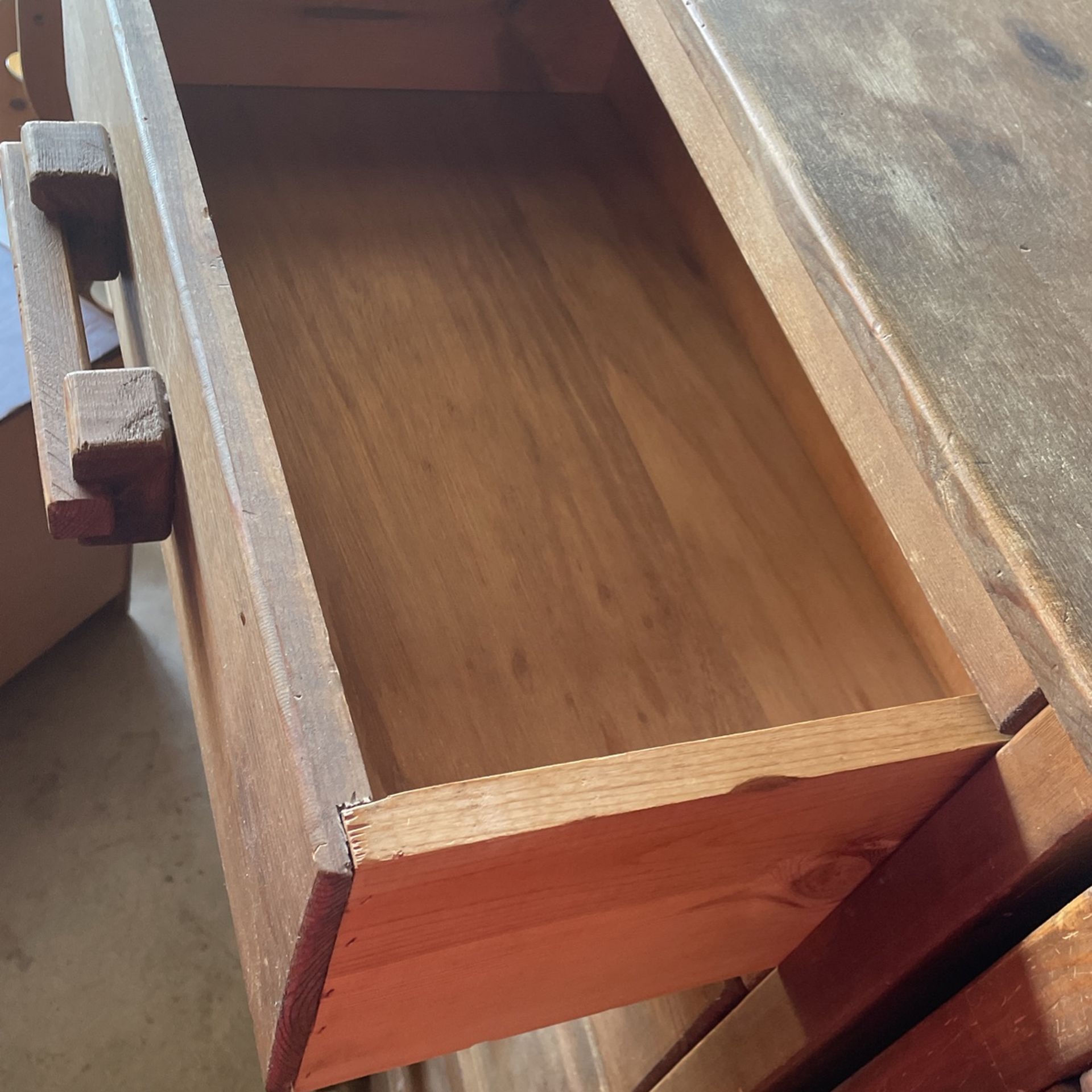 Dresser Drawer & Closet Shelf