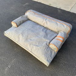 Brand New $45 (Gray Color) Medium Size 30” Pet Dog Sofa Bed with Backrest Fabric Non-Slip Base