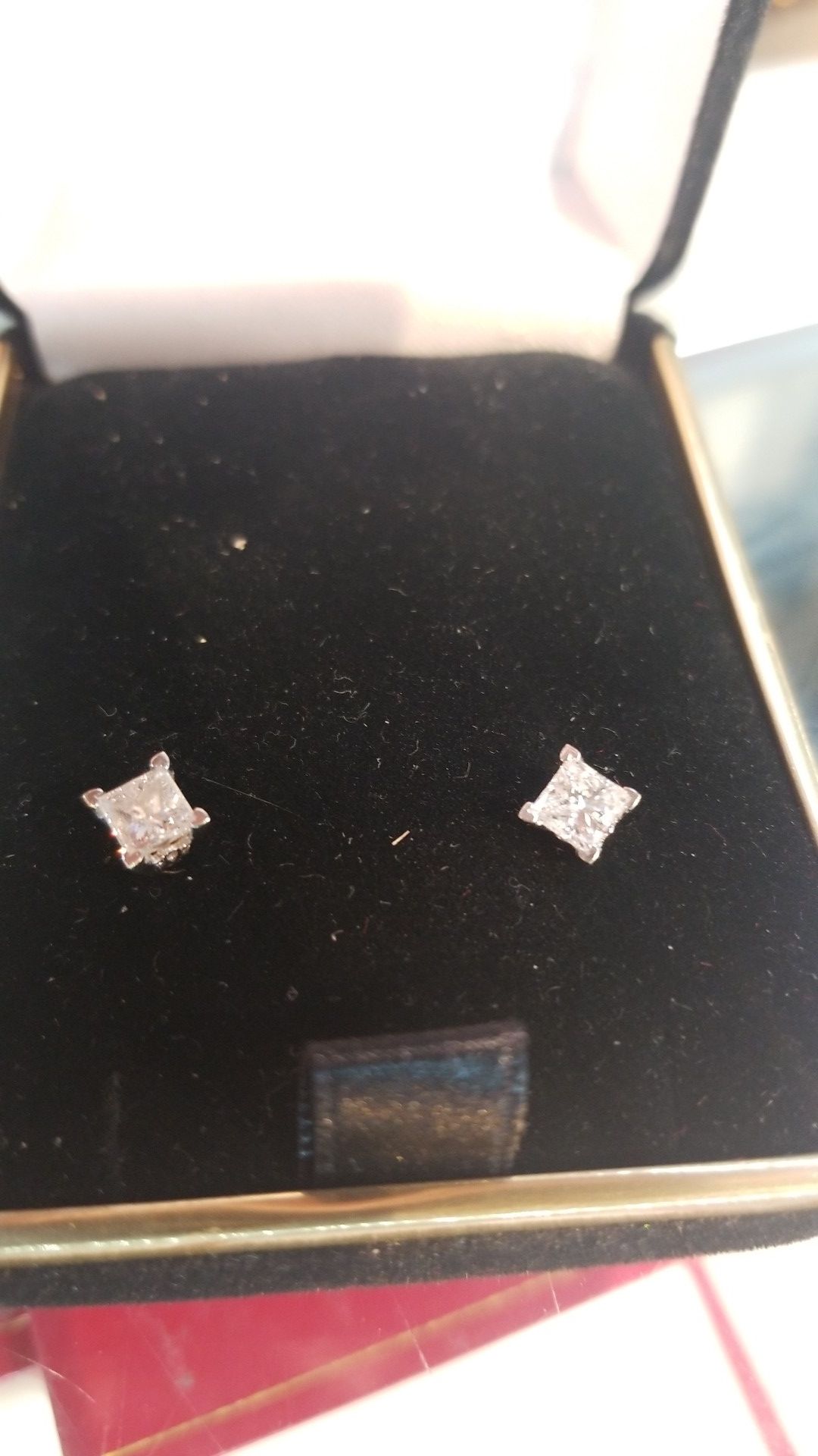 1 ct diamond earings