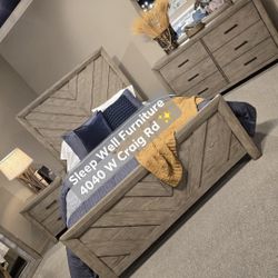 ✨️4pc Queen, King Bedrooms ✨️ Furniture Sectionals, Dining Avail 