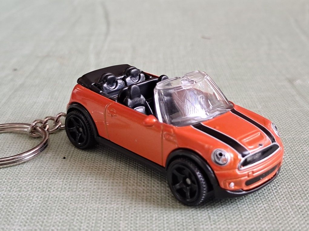 Keychain Mini Cooper S Convertible Key Chain