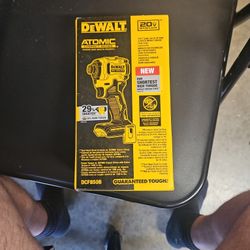 Dewault Impact Driver