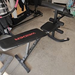 Weight Bench With Plates 