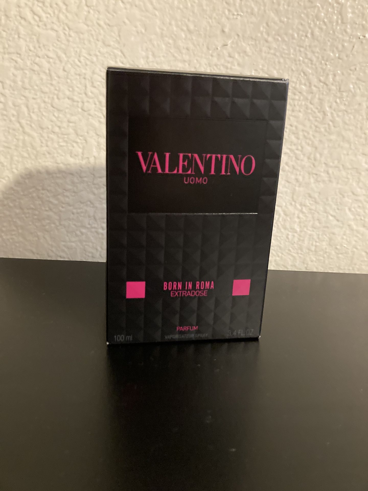 Valentino Born In Roma Extradose