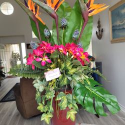 Artificial Floral Arrangements