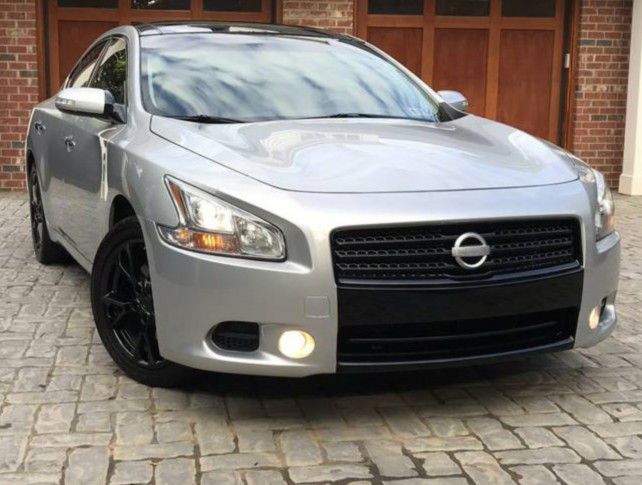 Photo 20Reach me only here Melowilson80gmail.com2009 Nissan Maxima with only 89k miles and automatic transmission.09 Nissan Maxima Low Miles