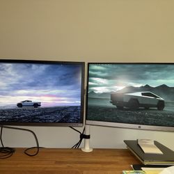 Fully Adjustable Dual Monitor Mount for 2 Screens. White. Barely Used And Like New!