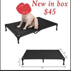 New elevated XL cooling pet bed black $45 pick up east Palmdale 