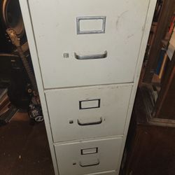 4 Drawer Filing Cabinet