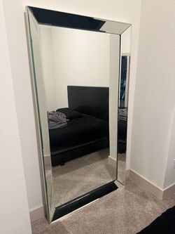 Z Gallerie Omni Leaner Mirror