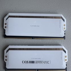 DOMINATOR PLATINUM RGB DDR5 32GB (2x16GB)