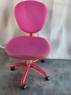 $5 Desk Chair