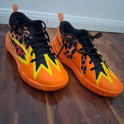 Puma Hot Cheetos 🔥  Size 5.5 Y