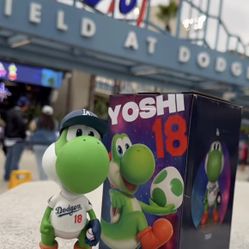 Yoshi Bobblehead