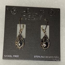 NWT SCROLL BY DILLARD’S STERLING SILVER POST DANGLE  EARRINGS 