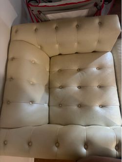 Lounge chair w matching ottoman