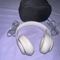 Beats Studio Pro Bluetooth Wireless Headphones-Sandstone