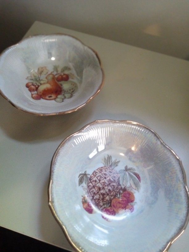 Vintage Bowls Gold Rims
