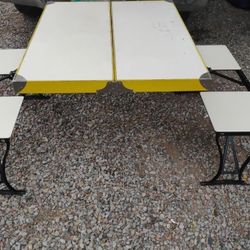 Rare) Vintage)Handy Table And Chair Set Milwaukee Stamping Co 