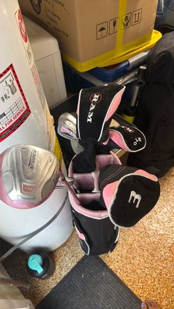Women’s Golf club set & bags