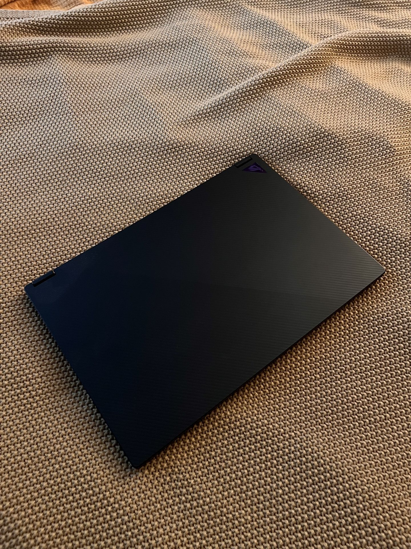 ASUS - ROG Flow X16 Touchscreen