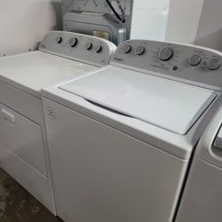 SET WHILPPOL WASHER AND DRYER ELECTRIC 