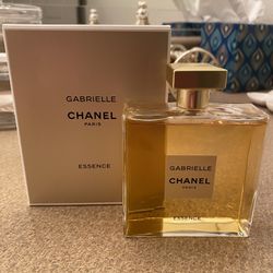 Chanel Gabrielle Essence Perfume for Sale in San Diego, CA