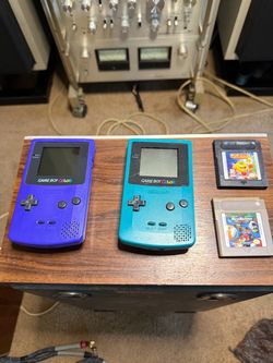 Nintendo Game Boy Color Lot with Games