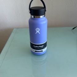 Hydro Flask 32Oz New