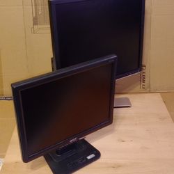 PC Monitor 19" Dell And 15" Acer $30 Both