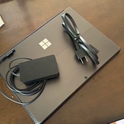 SURFACE 8PRO I7 Processor WITH PEN AND KEYBOARD 