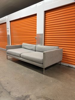 CB2 92” Ryker Lounge Deep Sofa Couch | FREE DELIVERY | NYC 🚛