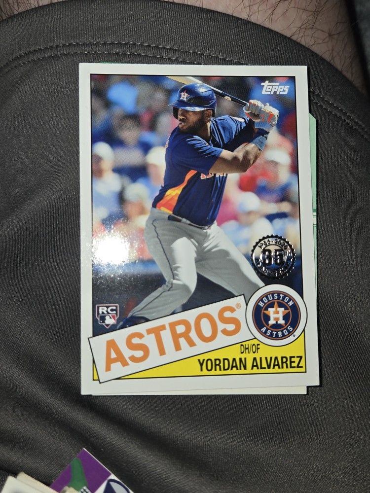Yordan Alvarez Rc In Mint