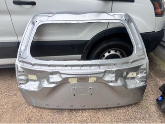 2023 to 2025 TOYOTA SEQUOIA LIFTGATE