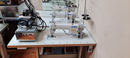 New Yuki Comercial Sewing Machine 