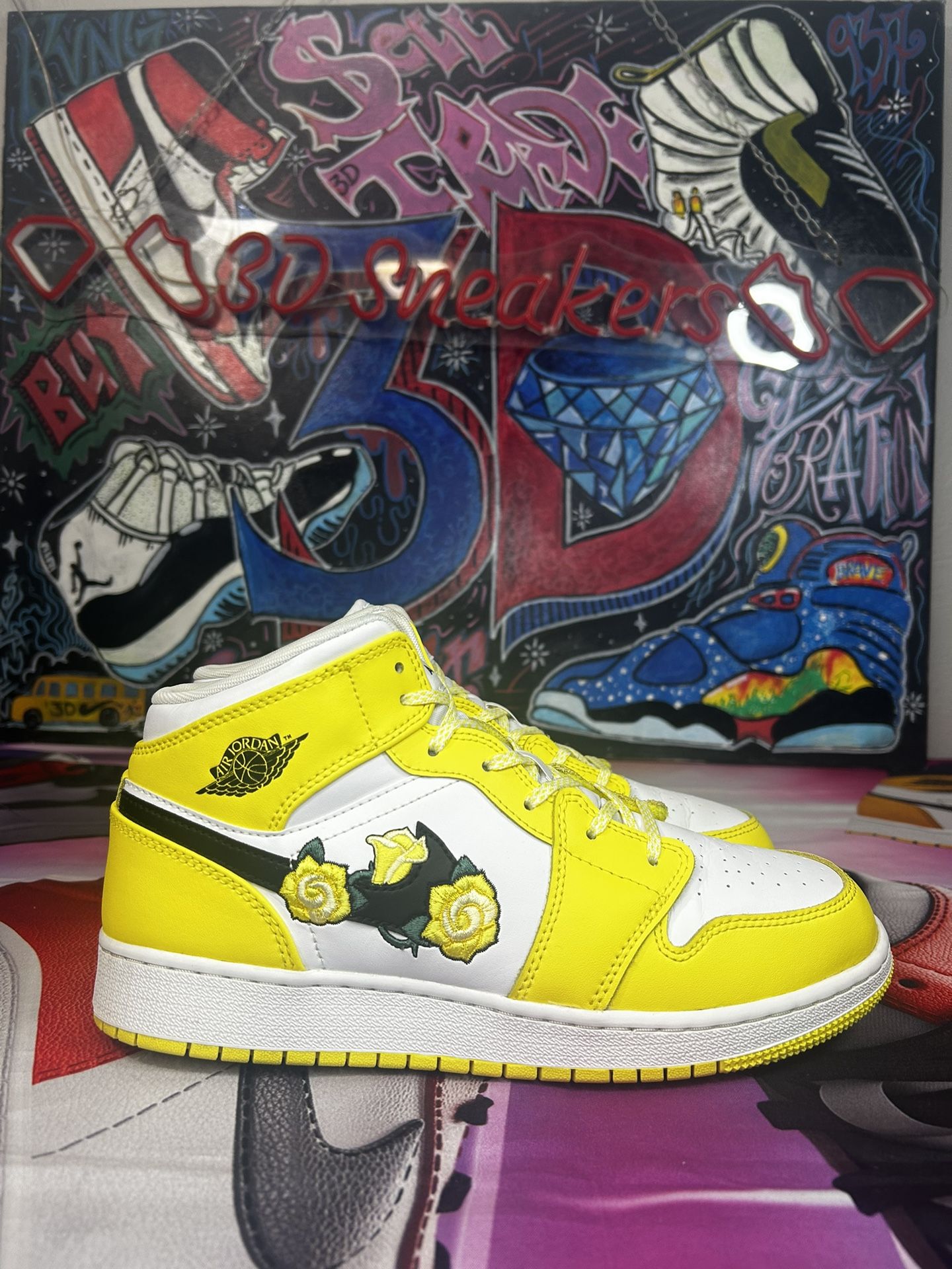 Jordan Retro 1 “Dynamic Yellow”