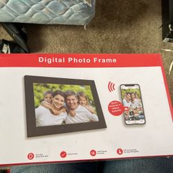 Digital Photo Frame 