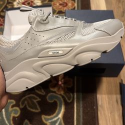 Dior B 22s size 43