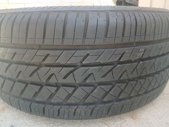Bridgestone tire newer 225 40 18 one