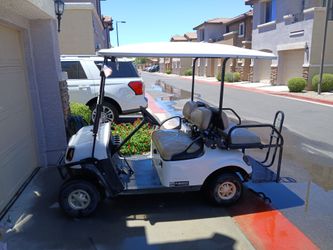 2017 Cushman Shuttle golf cart