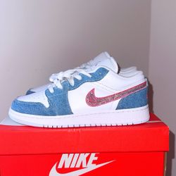 Air Jordan’s Low Top With Crystals 