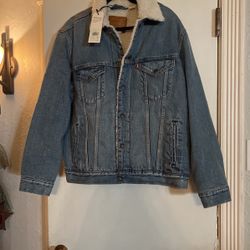 Brand new Levi’s jacket with fur