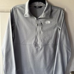 The North Face 1/4 Quarter Zip Long Sleeve Pullover